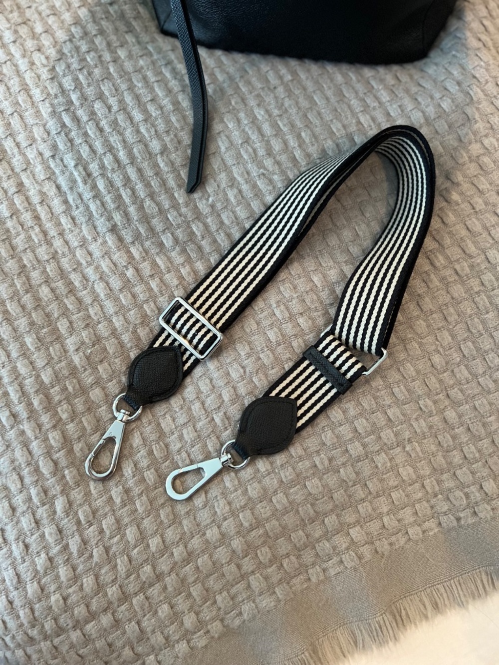 Rebecca Minkoff Black Leather Shoulder Bag with Striped Strap - Picture 5 of 12